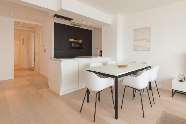 Prachtig Zeezicht Appartement オステンド エクステリア 写真