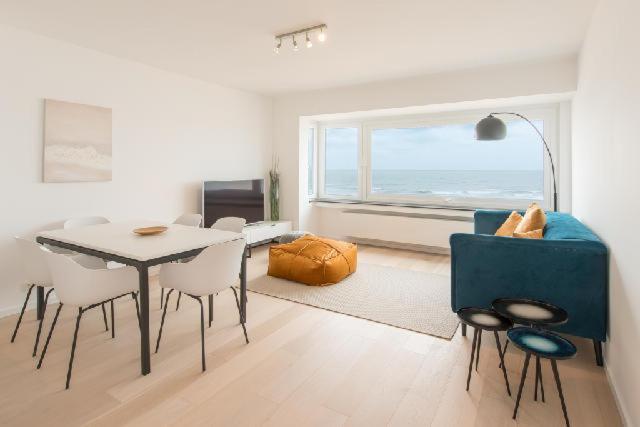 Prachtig Zeezicht Appartement オステンド エクステリア 写真